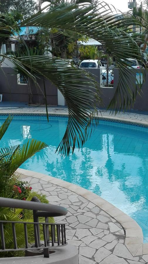 Residences Abrico Mont-Choisy Bagian luar foto