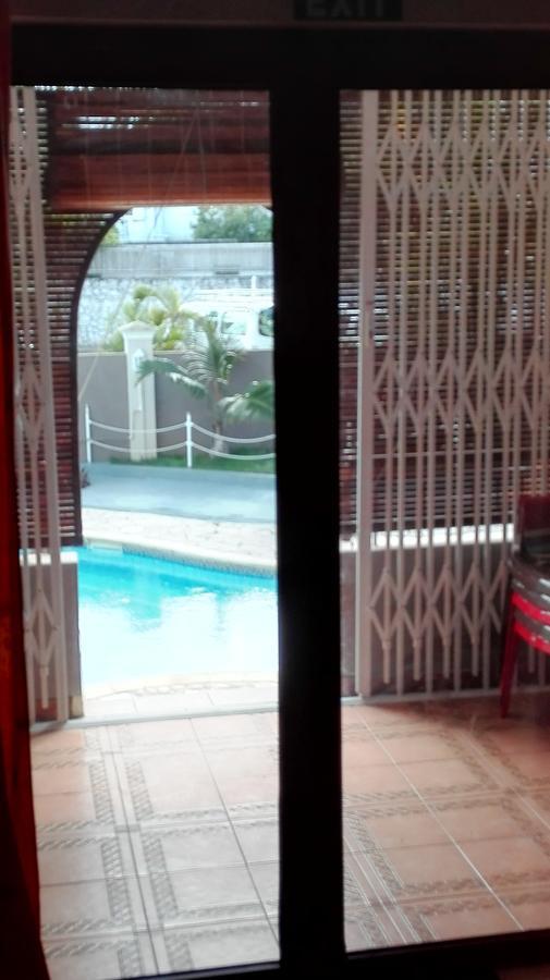 Residences Abrico Mont-Choisy Bagian luar foto